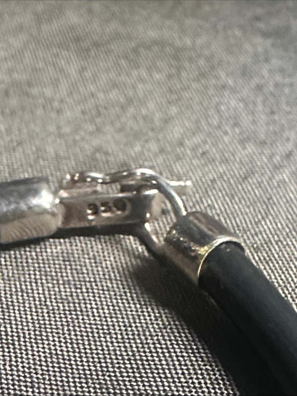 950 stamped Black 8” Rubber Bracelet - Picture 4 of 4